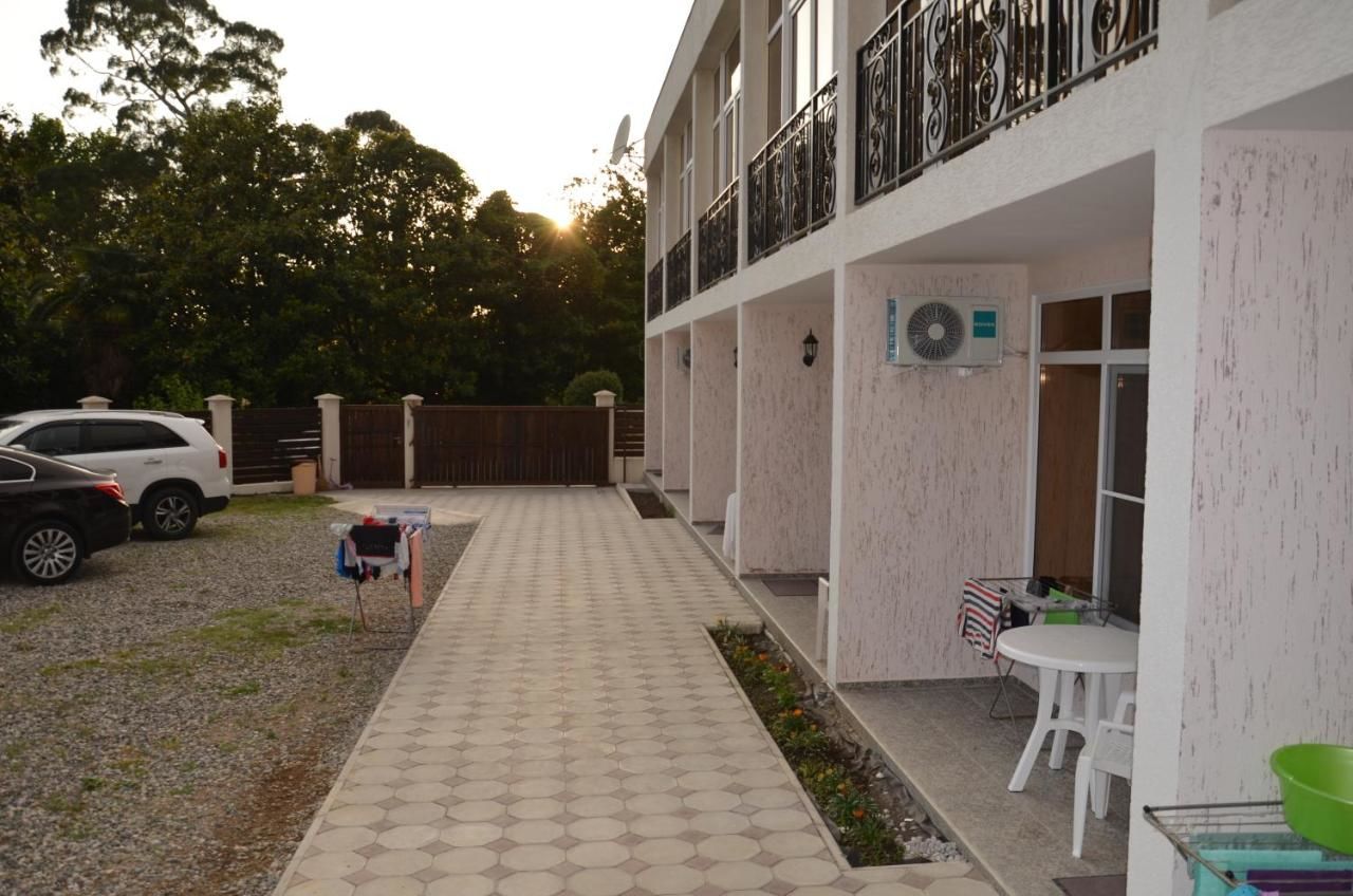 Гостевой дом Guest House on Ardzinba 91 Гагра-4