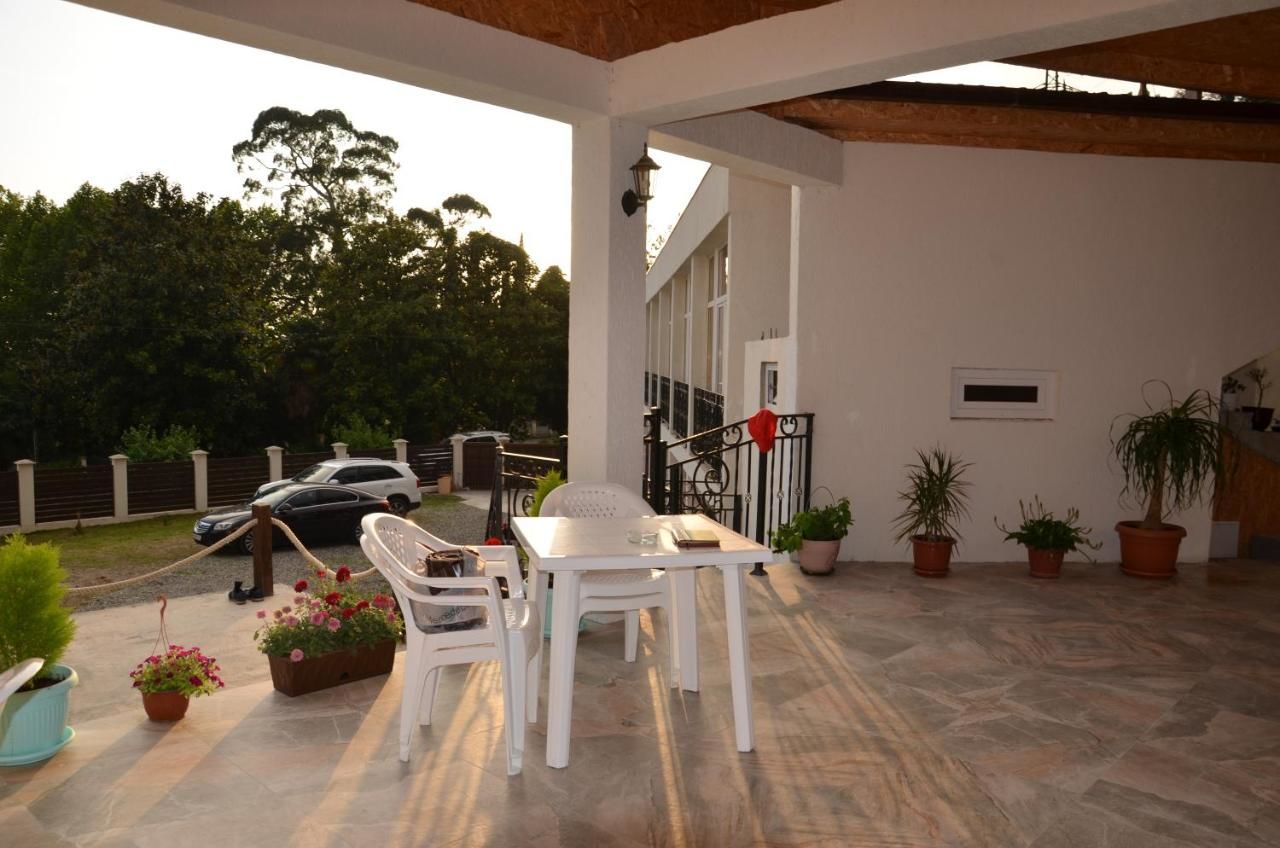 Гостевой дом Guest House on Ardzinba 91 Гагра-9