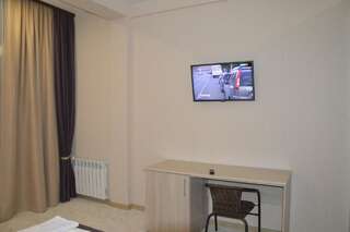 Гостевой дом Guest House on Ardzinba 91 Гагра Улучшенный двухместный номер с 1 кроватью-10