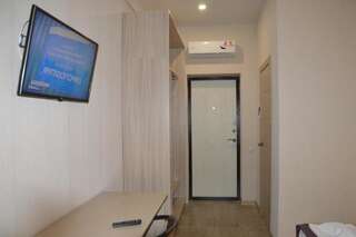 Гостевой дом Guest House on Ardzinba 91 Гагра Улучшенный двухместный номер с 1 кроватью-11